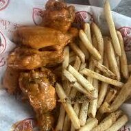 Does Slim Chickens Have Boneless Wings?